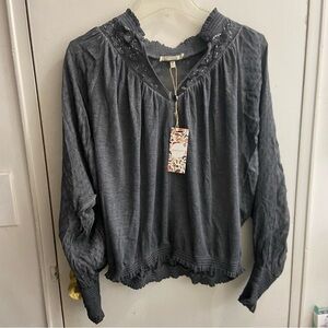 Gimmicks Dark Gray Blouse